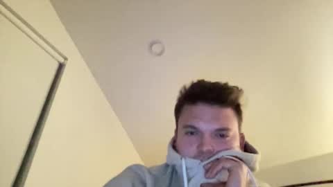 Snapshot of biguy9599 chatting on November 5, 2025, 6:57 am Riley online show from November 5, 2025, 6:57 am