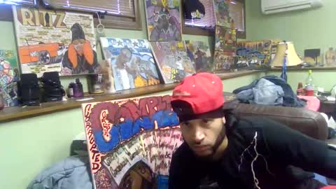 Snapshot of bigwalkdog12 chatting on March 29, 2026, 5:24 pm Floppyphallus online show from March 29, 2026, 5:24 pm