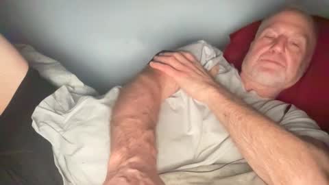 Snapshot of bigwebone chatting on February 15, 2026, 5:15 am Bigwebone online show from February 15, 2026, 5:15 am