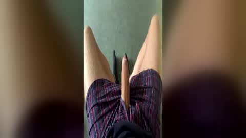 bigwhitecock_1989 online show from June 12, 2026, 11:09 am