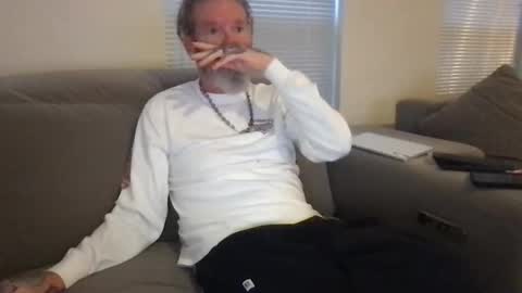 Bigwhitedickdaddy and BabyCakes online show from November 9, 2025, 12:03 pm