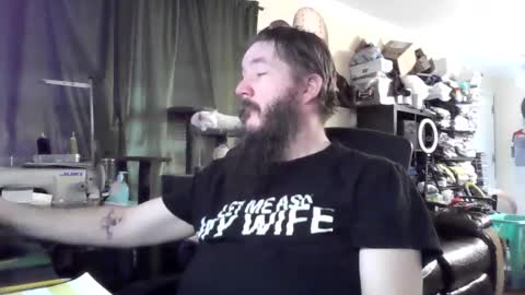 bihusband40 online show from March 17, 2026, 6:22 pm