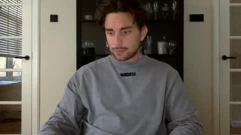 bikdig1 online show from January 13, 2025, 3:36 pm