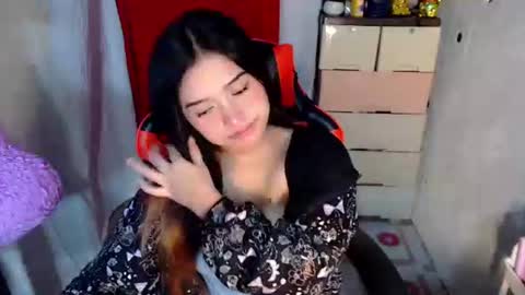 bilat tinax online show from December 2, 2025, 5:24 am