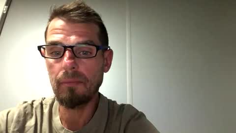 bilbao44 online show from September 14, 2025, 7:13 pm