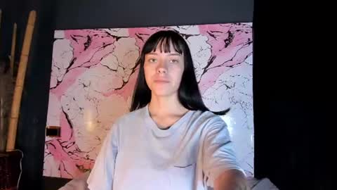 bilie__eilish online show from June 17, 2026, 12:18 pm