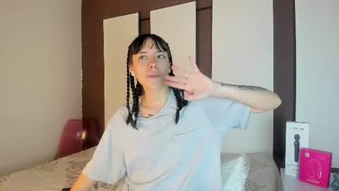 bilie__eilish online show from June 19, 2026, 11:58 am