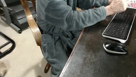 billy471 online show from December 8, 2024, 5:33 pm