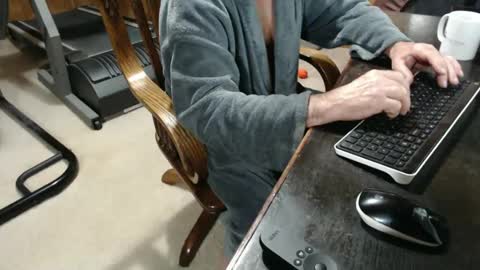 billy471 online show from March 1, 2025, 11:17 am