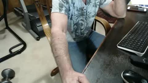 Snapshot of billy471 chatting on April 6, 2026, 10:54 pm billy471 online show from April 6, 2026, 10:54 pm