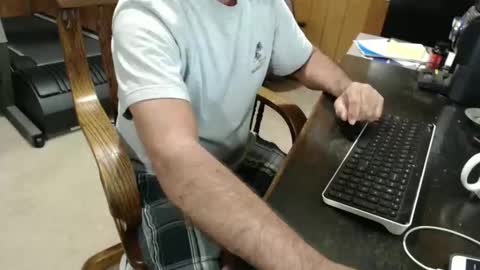 Snapshot of billy471 chatting on May 7, 2026, 11:43 pm billy471 online show from May 7, 2026, 11:43 pm