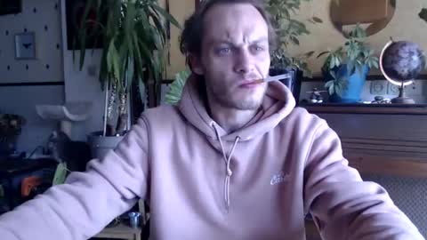 Snapshot of billy_fingercut chatting on February 25, 2025, 11:08 am Billy FingerCut online show from February 25, 2025, 11:08 am