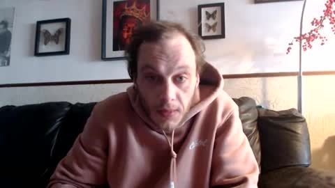 Snapshot of billy_fingercut chatting on March 10, 2025, 7:42 am Billy FingerCut online show from March 10, 2025, 7:42 am