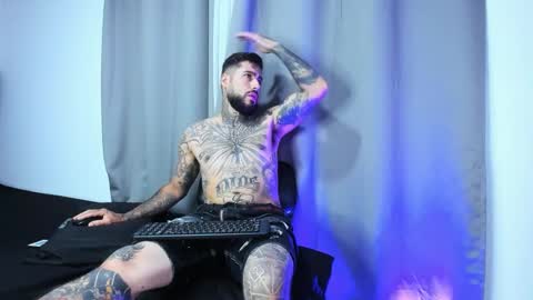 billy_sartori77 online show from February 2, 2026, 2:54 am