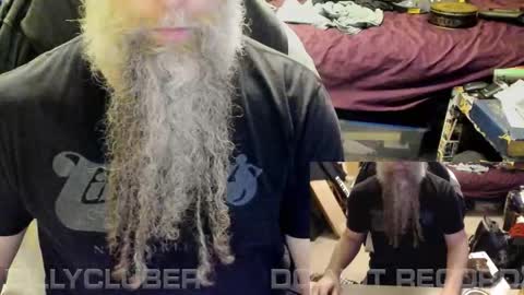 Snapshot of billycluber chatting on November 27, 2025, 9:44 am Billycluber online show from November 27, 2025, 9:44 am