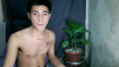 billycute_horhy888 online show from February 5, 2026, 5:28 pm