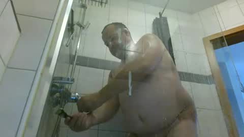 Snapshot of bin_gespannt43 chatting on August 9, 2026, 4:34 pm bin_gespannt43 online show from August 9, 2026, 4:34 pm