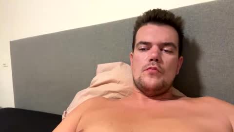 Snapshot of bingeling123 chatting on September 27, 2025, 12:26 am bingeling123 online show from September 27, 2025, 12:26 am