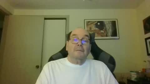 Bink195234 online show from February 1, 2025, 10:23 pm