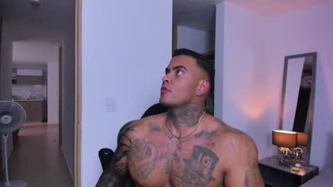 dariux john online show from December 3, 2024, 10:07 pm