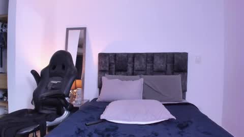dariux john online show from December 12, 2024, 12:05 am