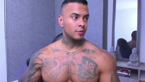dariux john online show from January 19, 2025, 1:43 am