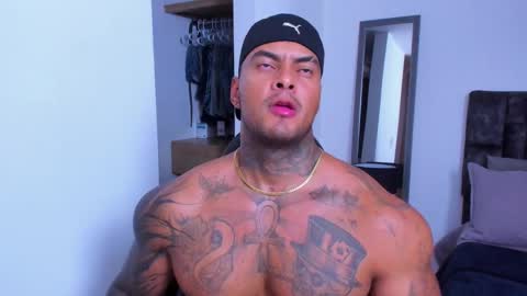 dariux john online show from January 28, 2025, 10:01 pm