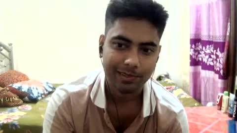 birbikrom104 online show from June 12, 2026, 5:17 am