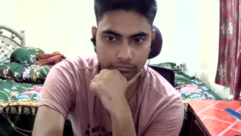 birbikrom104 online show from July 8, 2026, 5:39 pm