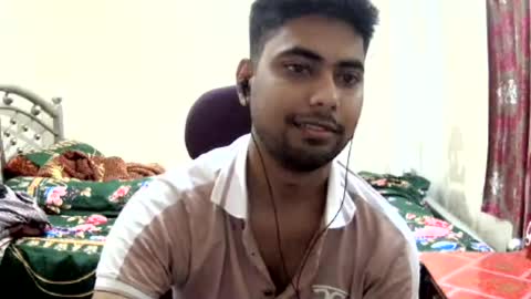 birbikrom104 online show from July 13, 2026, 7:44 am