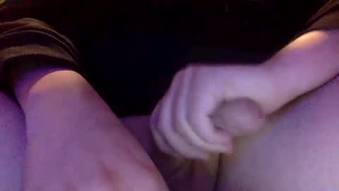 bisexual_bottom96 online show from March 5, 2026, 2:07 am