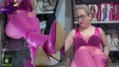 bisex woman online show from February 13, 2026, 8:38 pm