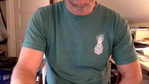 BisonBar online show from May 6, 2026, 8:14 pm