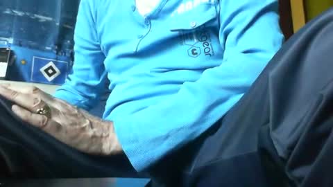 Snapshot of bisven66 chatting on July 30, 2026, 4:44 am BiSven online show from July 30, 2026, 4:44 am