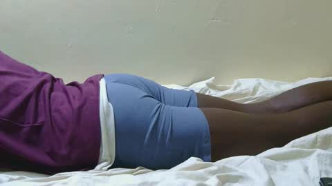 bitch_zonecouples online show from February 3, 2026, 6:40 am