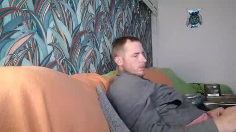 bizoukey15 online show from September 24, 2025, 1:31 am