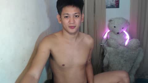 Snapshot of bj_alex31 chatting on November 16, 2025, 1:39 pm alex online show from November 16, 2025, 1:39 pm