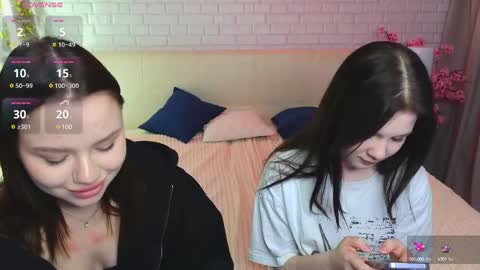 Snapshot of bjliki chatting on March 8, 2025, 11:48 am Julia online show from March 8, 2025, 11:48 am