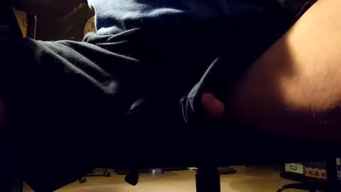 Snapshot of bkupsguy chatting on December 29, 2024, 3:22 am bkupsguy online show from December 29, 2024, 3:22 am