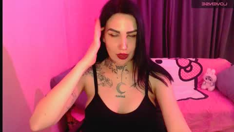 blablablablagirl online show from March 1, 2025, 1:32 am