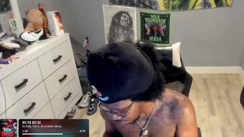 Snapshot of blaccanalmatters chatting on November 9, 2025, 12:42 am Plant Base Streamers From Pennsylvania online show from November 9, 2025, 12:42 am