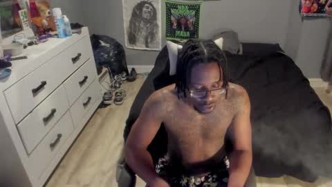 Snapshot of blaccanalmatters chatting on December 18, 2025, 12:27 am Plant Base Streamers From Pennsylvania online show from December 18, 2025, 12:27 am