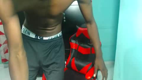 Snapshot of black30cmdick chatting on October 10, 2025, 7:35 pm maquina online show from October 10, 2025, 7:35 pm