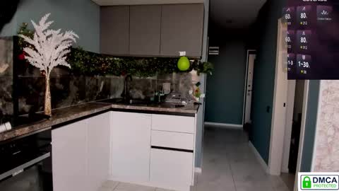 Mia and Rick online show from March 28, 2026, 6:13 am