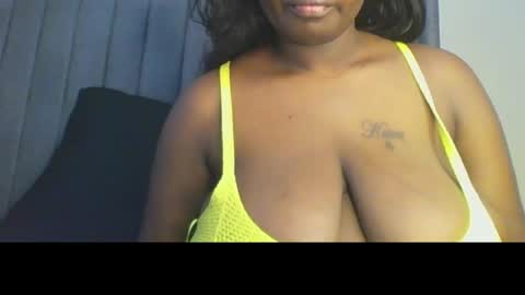 Snapshot of black_amor chatting on July 30, 2026, 8:02 am black_amor online show from July 30, 2026, 8:02 am