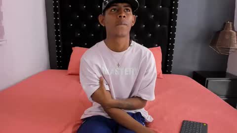 boy online show from February 23, 2025, 2:29 am