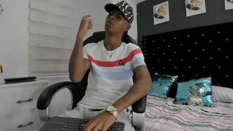 boy online show from March 8, 2025, 1:50 am