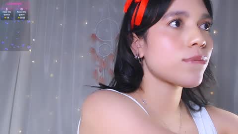 Snapshot of black_dar_ chatting on December 12, 2024, 10:24 am Sara online show from December 12, 2024, 10:24 am