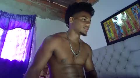 Snapshot of black_dicck chatting on January 15, 2025, 2:56 pm tu morenito online show from January 15, 2025, 2:56 pm