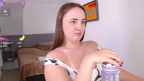 Snapshot of black_eva_ chatting on March 10, 2026, 6:35 pm Eva online show from March 10, 2026, 6:35 pm